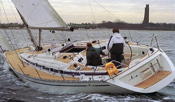 Bavaria 430